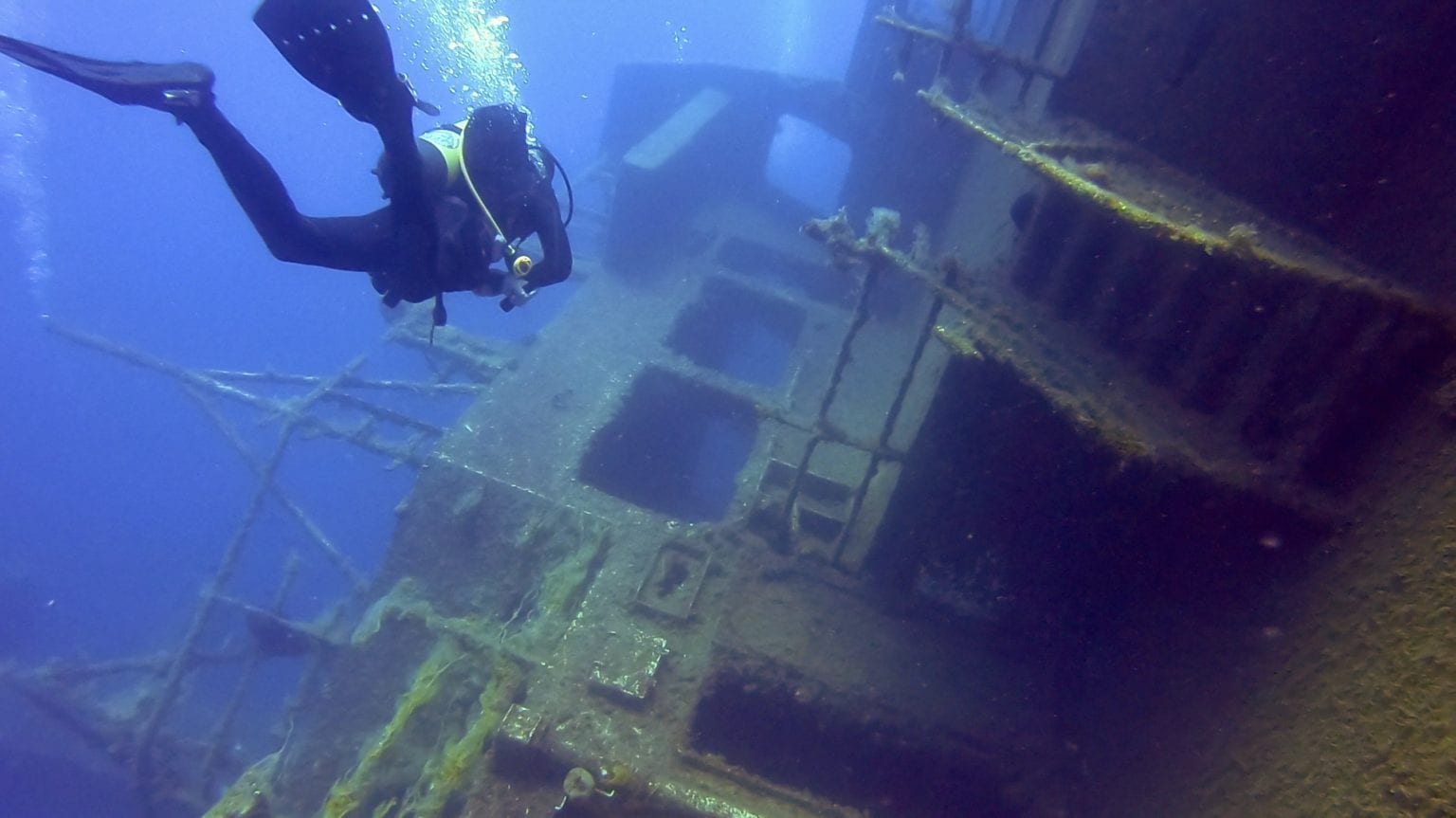 Diving Zenobia Wreck - Cyprus - one of best wreck dives - divetip.com